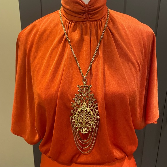 Vintage 1970’s Beautiful High Neck Orange Gown With Attached Overlay - Picture 3 of 12